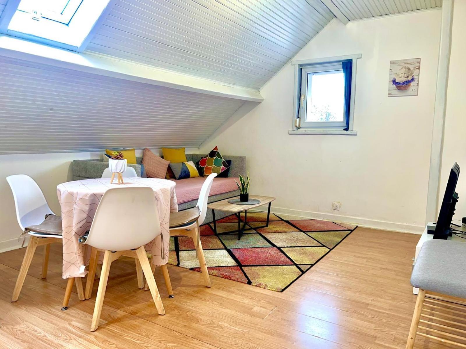 T2 Cosy Et Lumineux - Proche Centre Et Commodites Saint-Quentin  Exterior photo